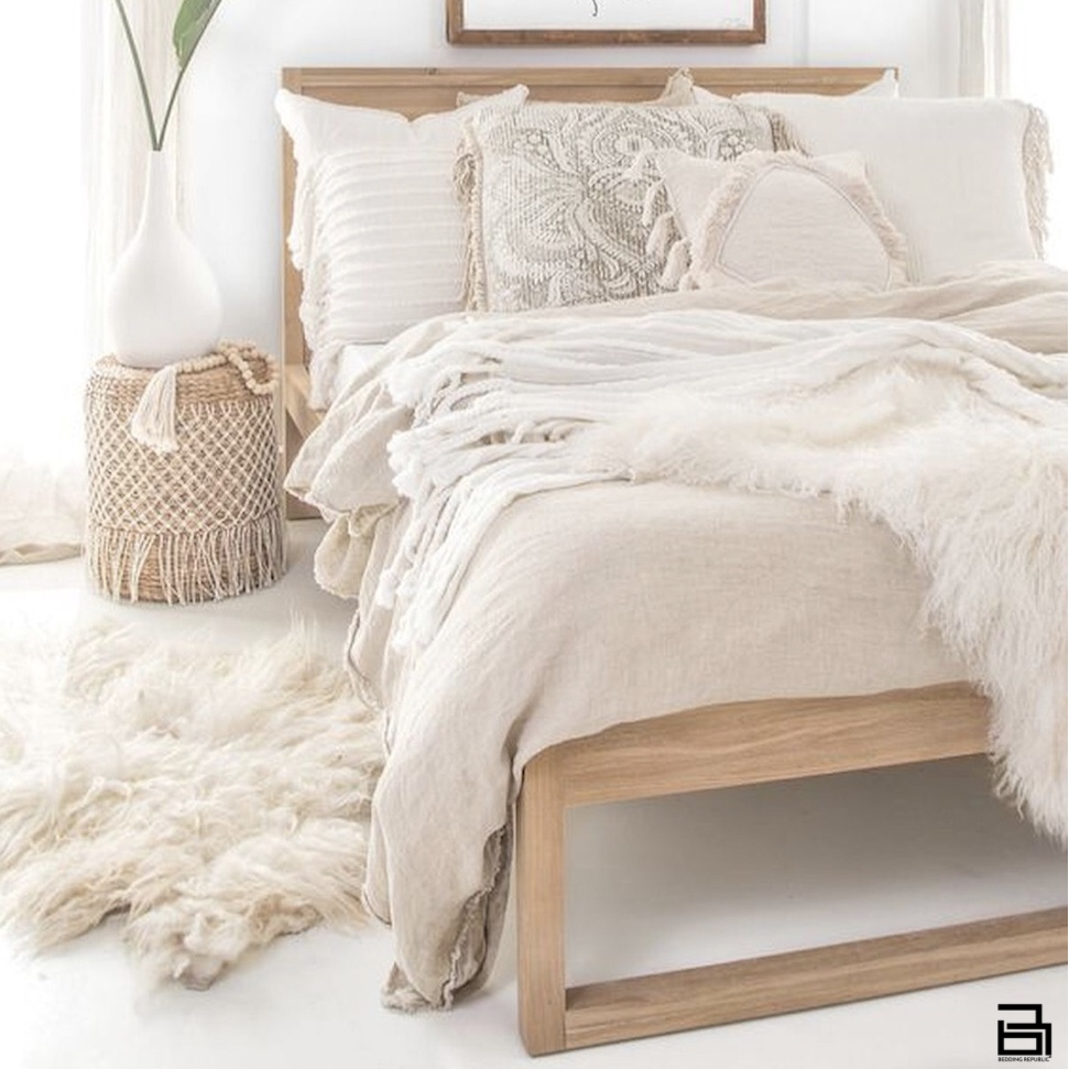 5 Must Haves in your bedroom this winter